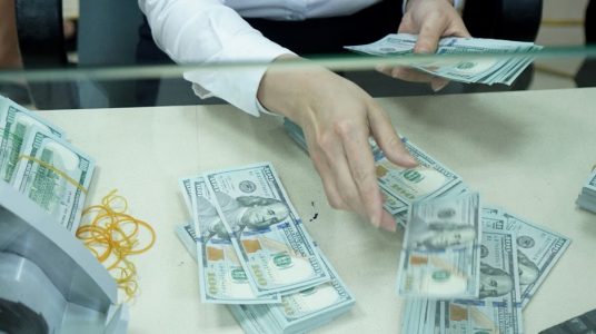 Giá USD hôm nay 24.10.2020: Sụt giảm mạnh