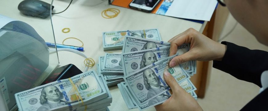Giá USD hôm nay 23.11.2020: Dao động giữa triển vọng vắc xin Covid-19