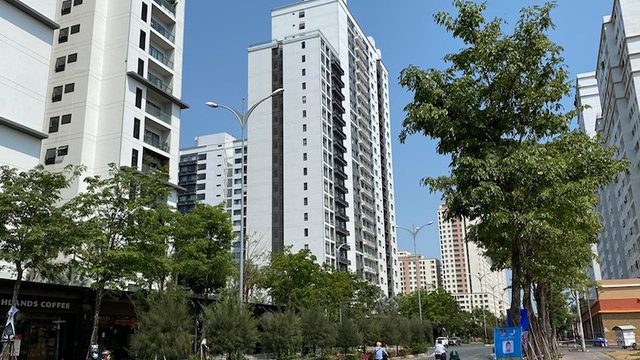 Thu nhập chưa tăng, giá nhà liên tục... phi nước đại