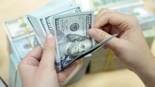  Giá USD hôm nay 28.3.2021: Đứng trên đỉnh 5 tháng