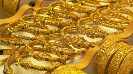 Giá vàng hôm nay 26.11.2021: Vàng nhẫn SJC thấp hơn vàng miếng đến 8 triệu đồng/lượng