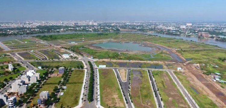 Vì sao người dân không được thỏa thuận giá bồi thường đất?