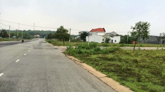 Dân không ký phương án bồi thường, Nhà nước không thu hồi đất?