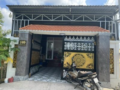 Cần bán nhà mặt tiền Nguyễn Văn Lâu