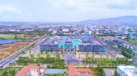 Thị trường bất động sản 2023: “Sau cơn mưa trời lại sáng”