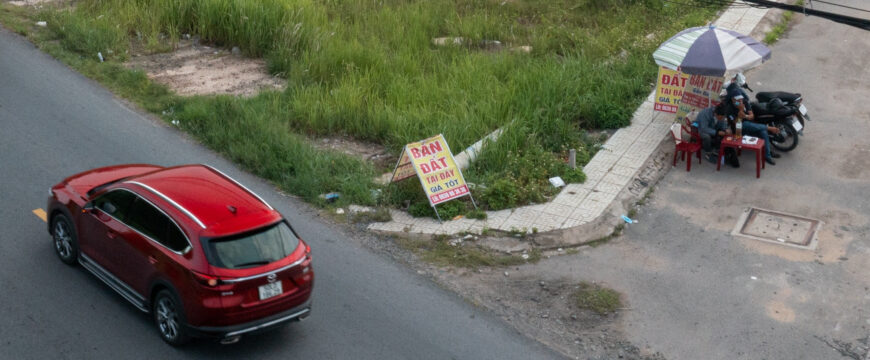 Bao giờ đất vườn lại “sốt”?